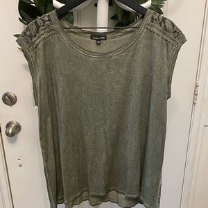 rxb Olive Green Lace Trim Burnout Top Short Cap Sleeves  L